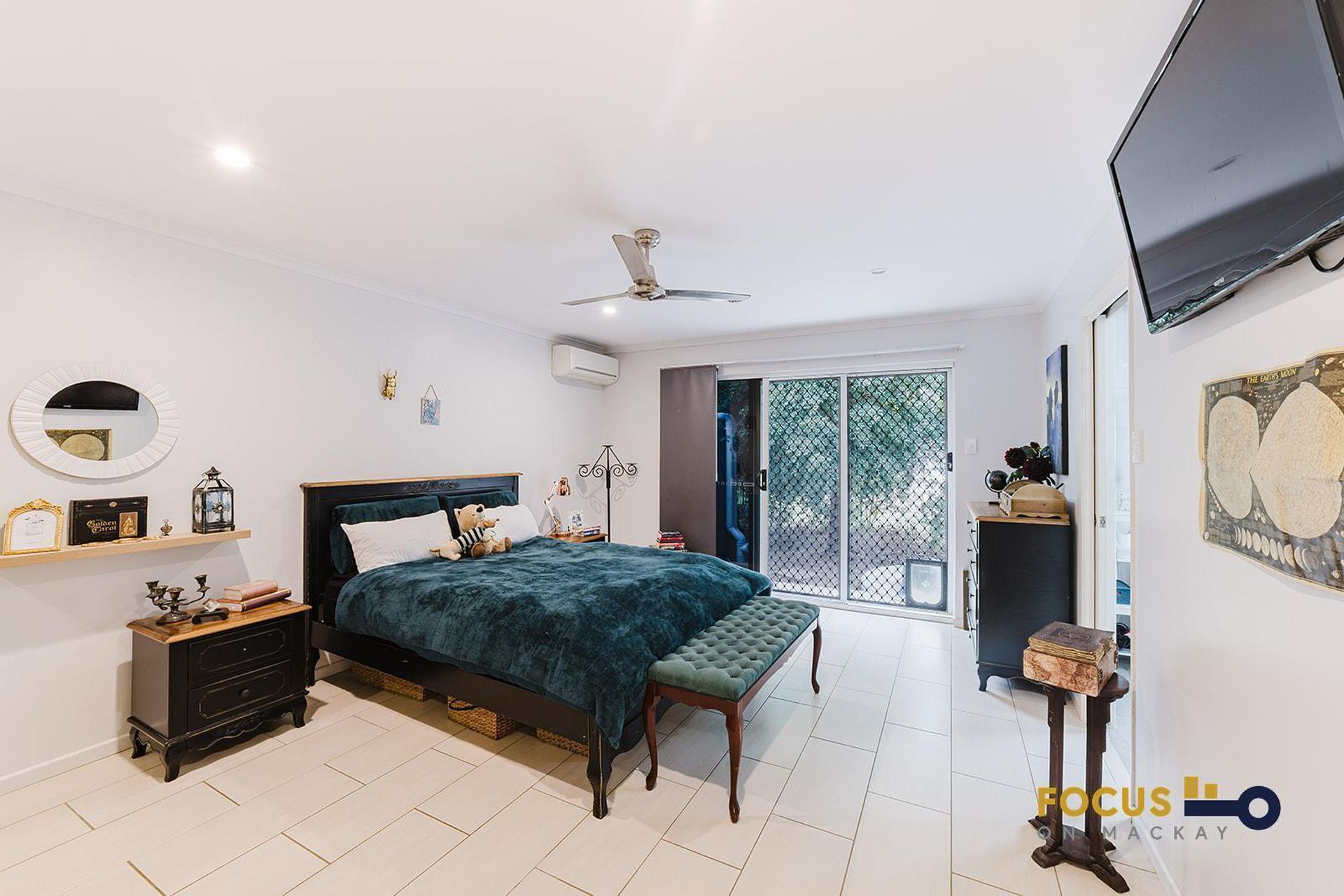220 Miran Khan Dve, Armstrong Beach