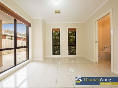 4 / 125 Princes Highway, Werribee