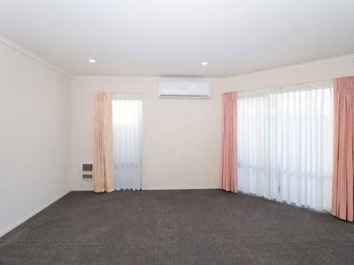 26A The Parade, Bucklands Beach