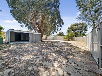33 Farmer Avenue, Brookdale
