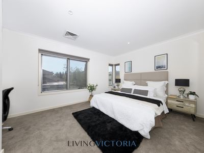 24 Minvi Terrace, Cairnlea