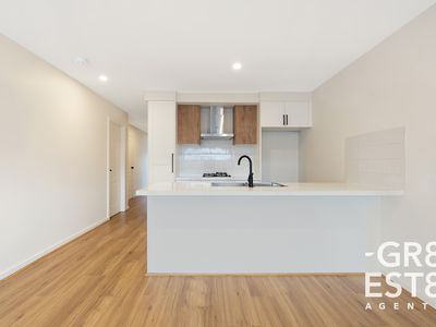 62  Reef Circuit, Clyde