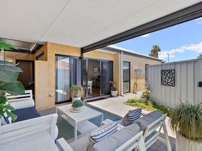 11 / 15 Burlos Court, Joondalup