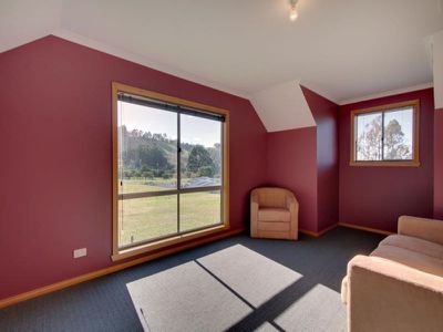 143 Francistown Road, Dover