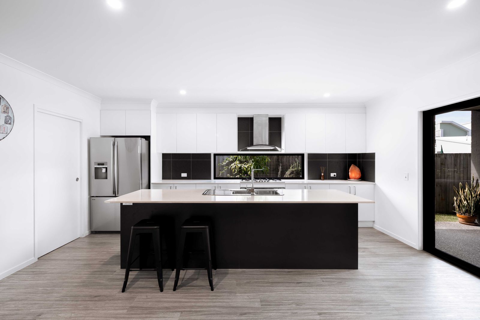 Photo 7 of 17, 68 Berry Terrace, Baringa