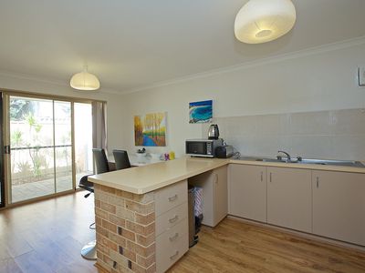 3/19 Drabble, Scarborough