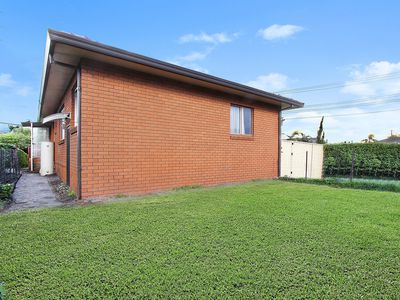 19 Waratah Street, Windang