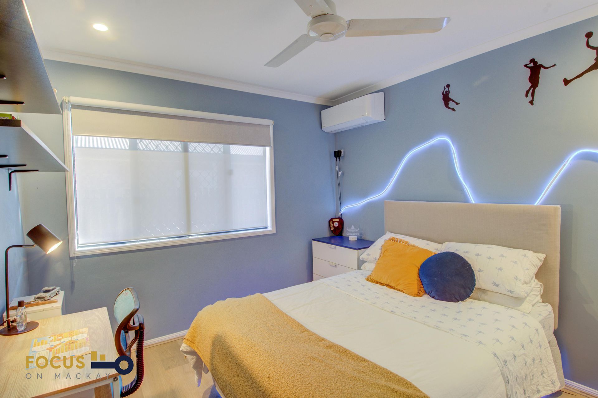 1 Kensington Court, Glenella