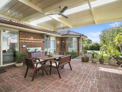 4 Blossom Lane, Werribee