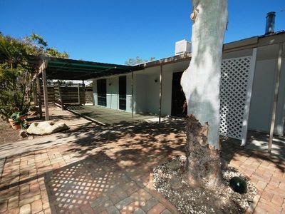 31 Quarrian Road, Longreach