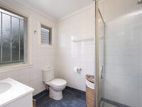 2 / 17 Dol Street, Woodridge