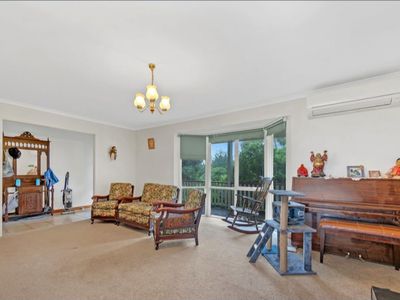 220 Nineteenth Avenue, Eden Park