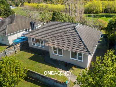 90 Wood Street, Wainuiomata