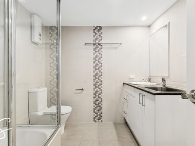 4 / 25 Birdwood Road, Holland Park West