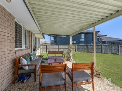 42 Baden Jones Way, North Booval