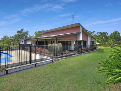 1 TALINGA COURT, Redridge