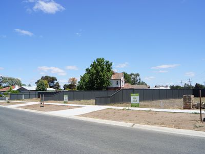 2B Kalimna Avenue, Horsham