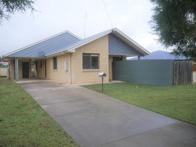 6 / 16 Queen Street, Kingaroy