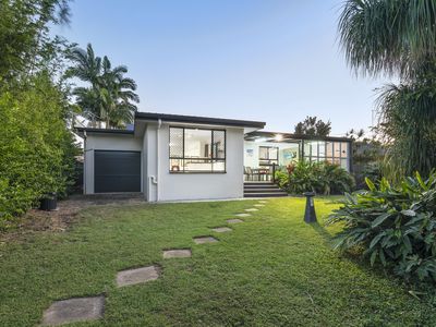 21 The Lakes Drive, Tweed Heads West