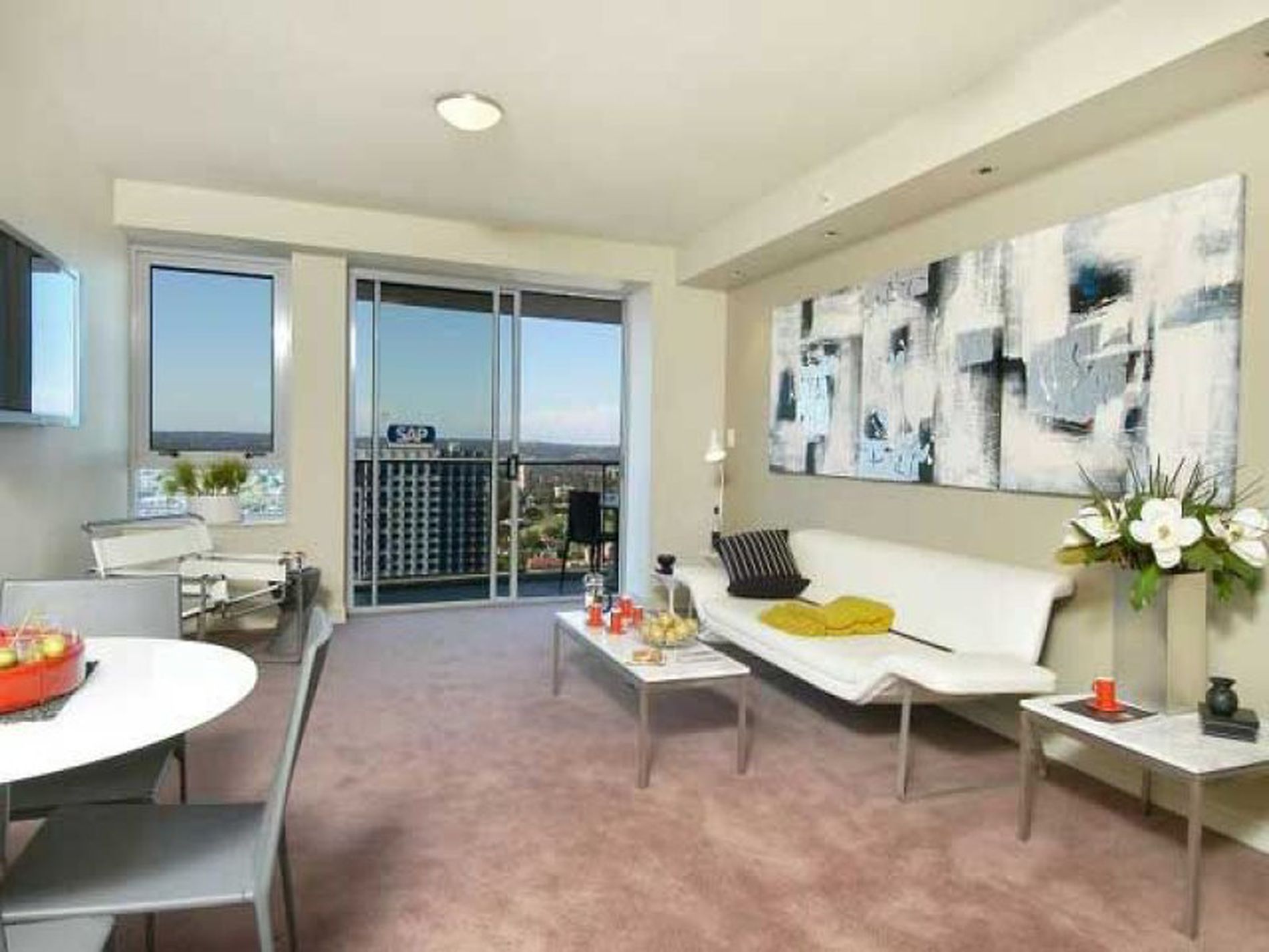 2605 / 77-81 Berry Street, North Sydney