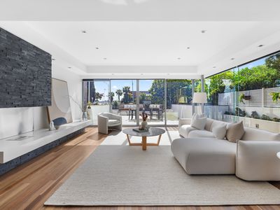 2 / 261 Nelson Place, Williamstown