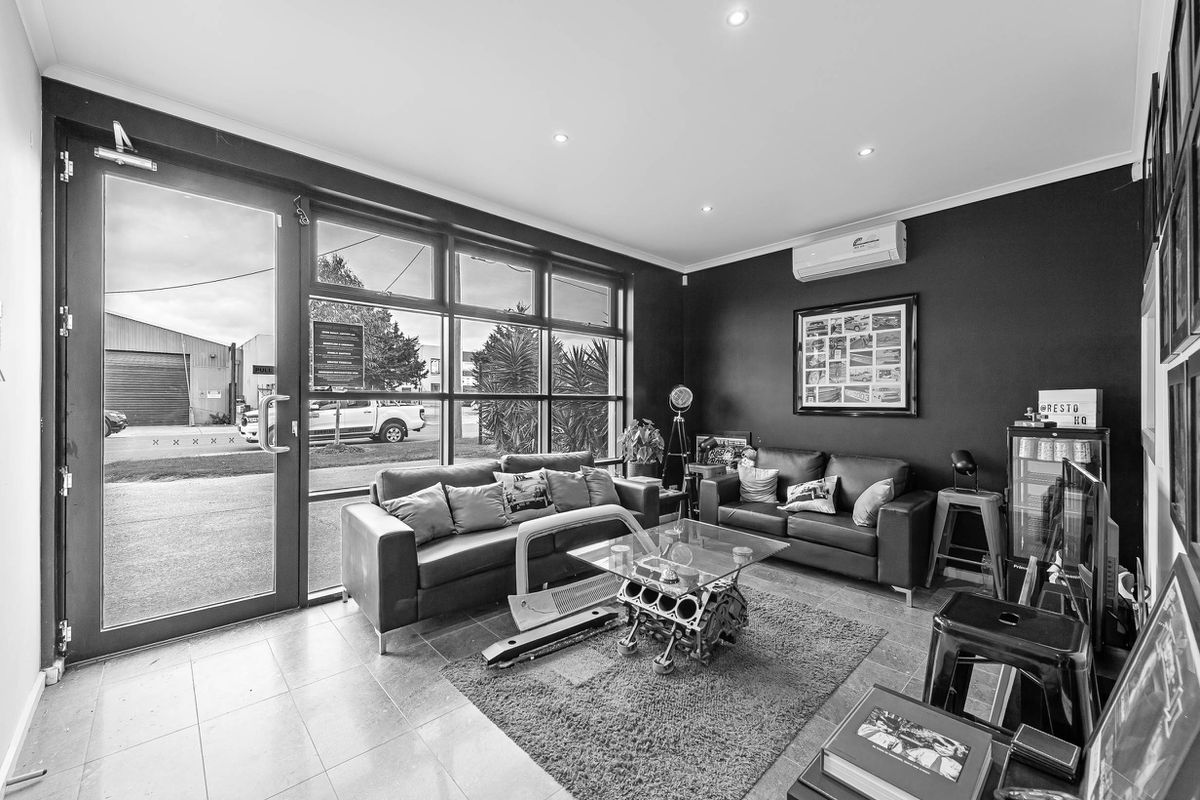 6 Churchill Street, Williamstown North