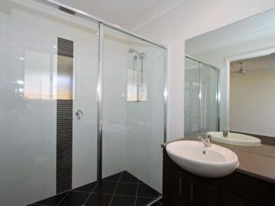 2 Dawes Crescent, Urraween