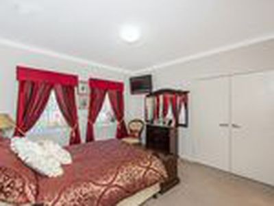 14 / 21 Southmead Green, Erskine