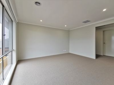 23 Abbotswick Circuit, Williams Landing