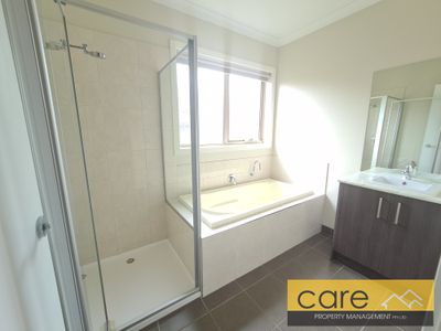 5 / 22 Immy Parade, Narre Warren
