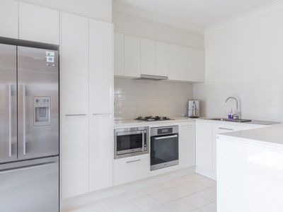 2 / 12 Propane Street, Albion Park