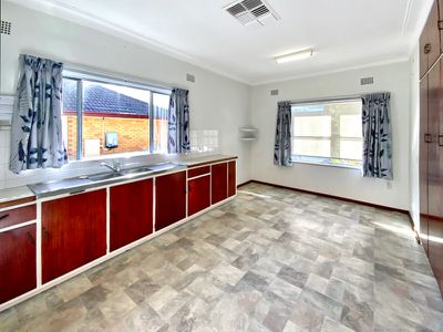4 Gale Street, Forbes