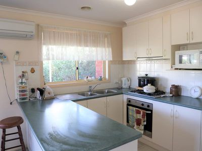 16 Longwood Rd, Avenel