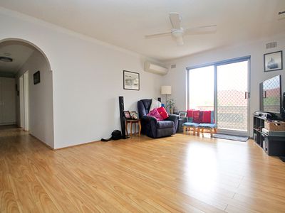 11 / 24 Ferguson Avenue, Wiley Park