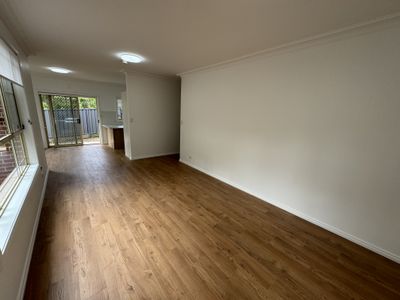 4 / 47 Hillcrest Street, Wollongong