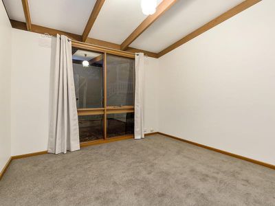3 Roslyn Avenue, Rye