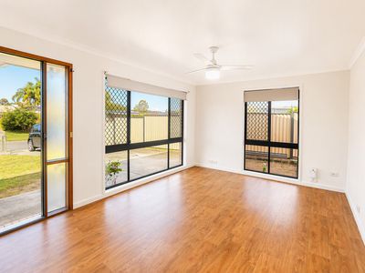 4 Parakeet Court, Deception Bay