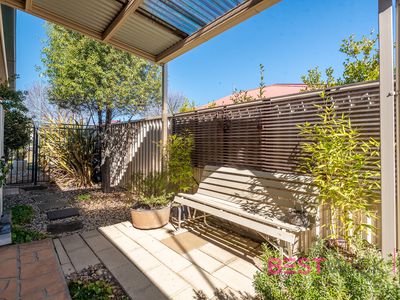 25 Carlyle Avenue, Llanarth