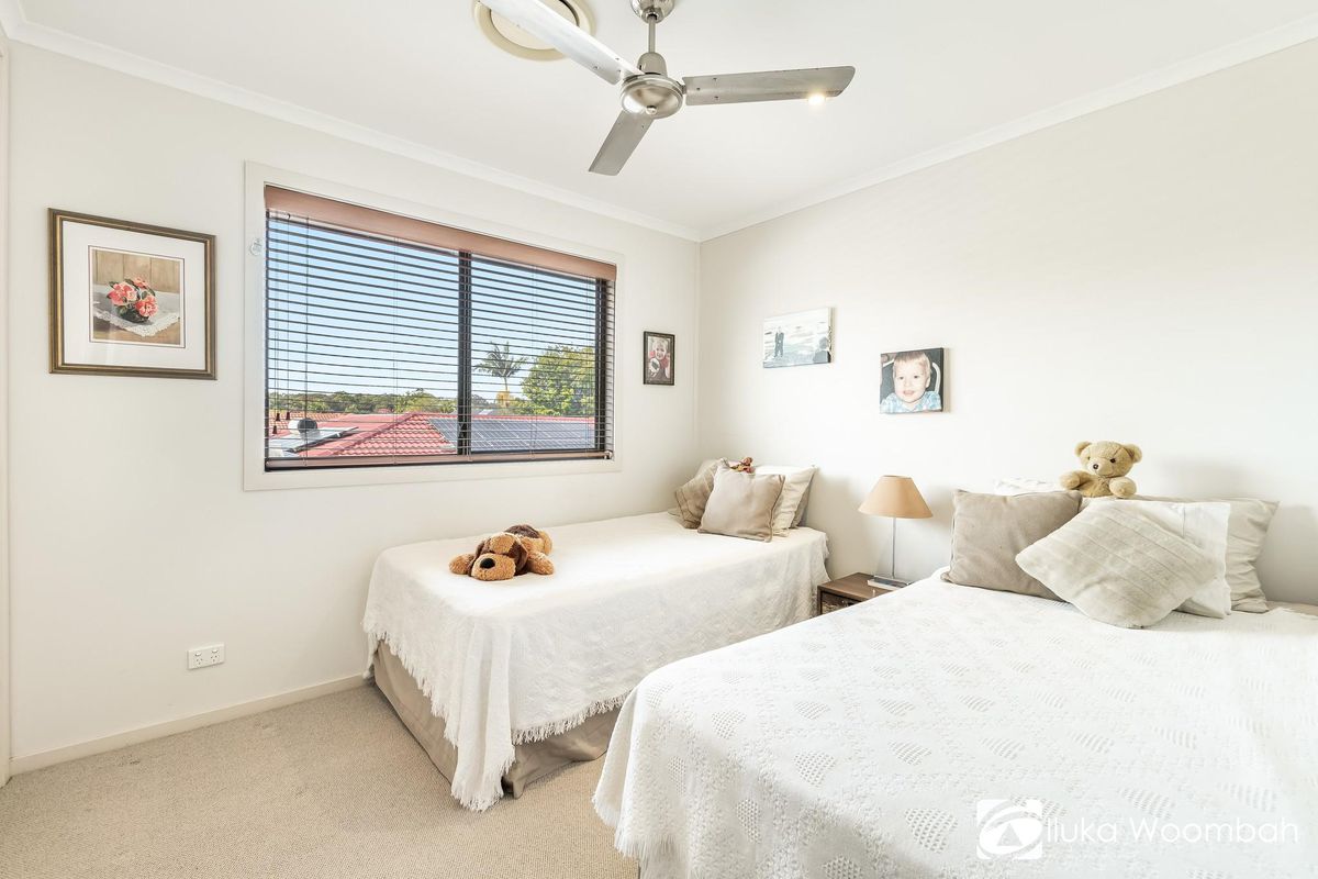 1 / 38 Marandowie Drive, Iluka