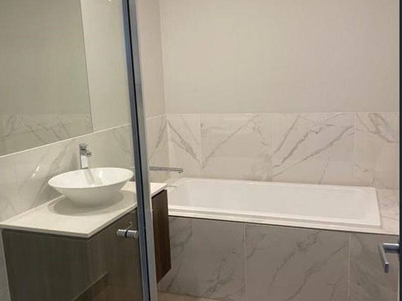 15 Emblem Street, Tarneit