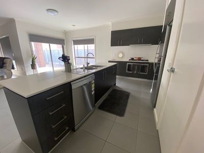 5 Modra Street, Point Cook