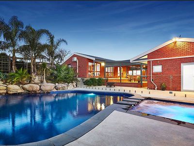 8 Maher Court, Werribee
