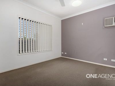 32 Gippsland Cct, Forest Lake
