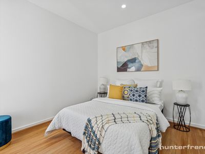 2 / 1 Almond Avenue, Brooklyn