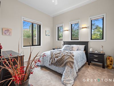 100 Moore Road, Sunbury