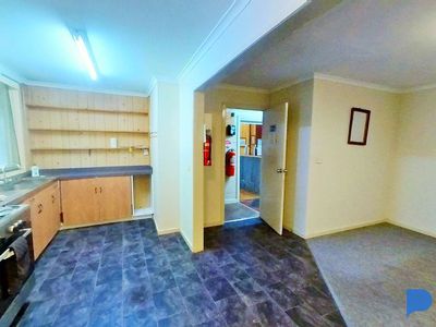 36 Lyons Street, Newbridge