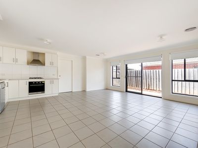 55 Claire Way, Tarneit