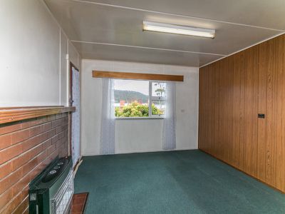 6690 Channel Highway, Deep Bay
