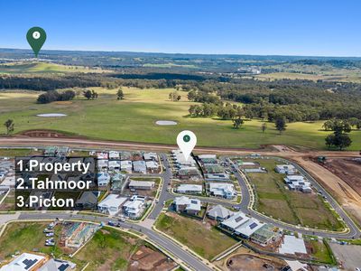 35 Clifton Crescent, Wilton