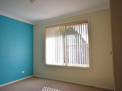 20 St Albans Way, Dubbo